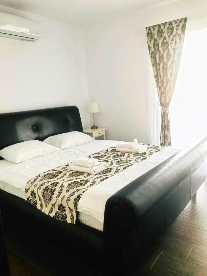 Villa Residence Sînmartin المظهر الخارجي الصورة